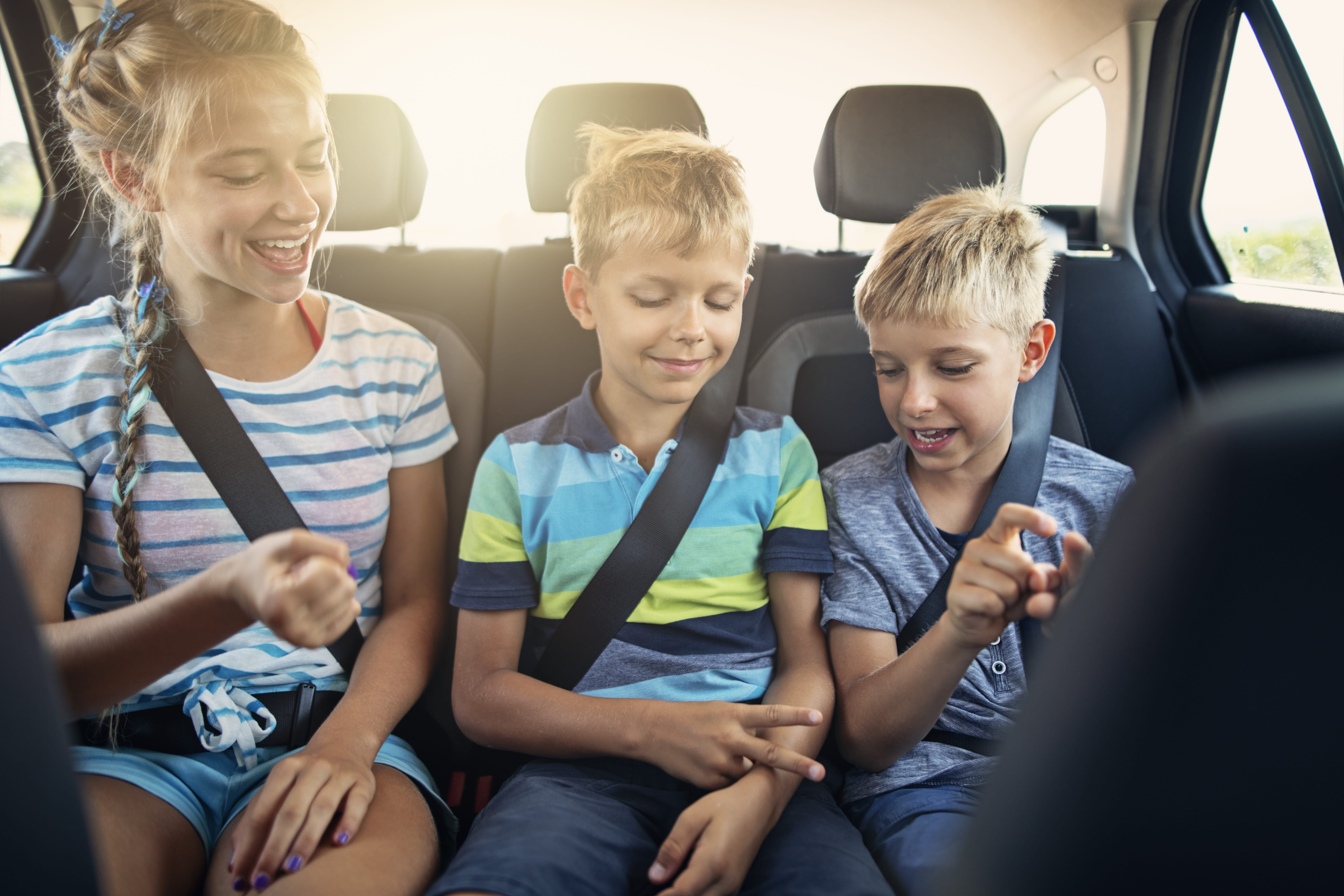 7 Ways to Keep Children Entertained on the Road