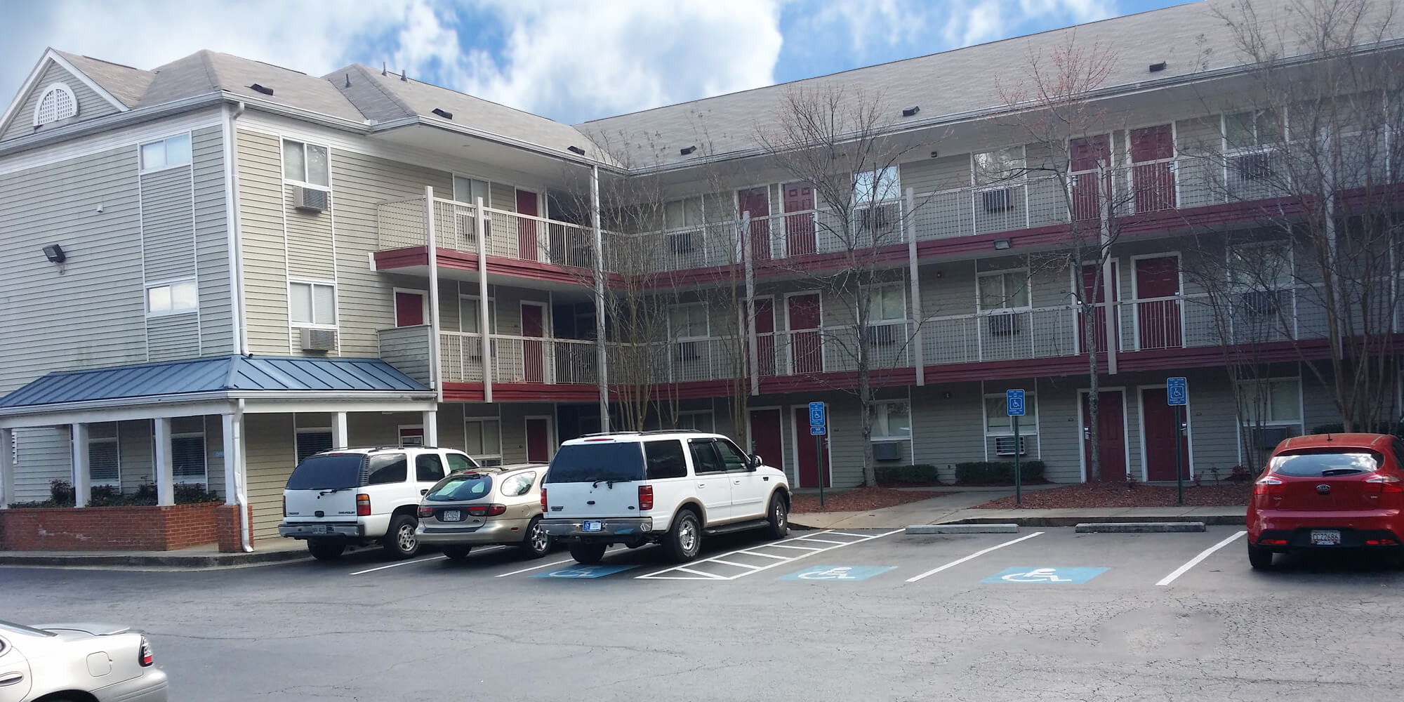 Jonesboro GA Extended Stay Hotel InTown Suites
