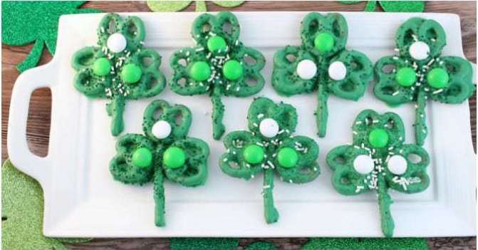 shamrock pretzels - a st. patrick's day treat for kids