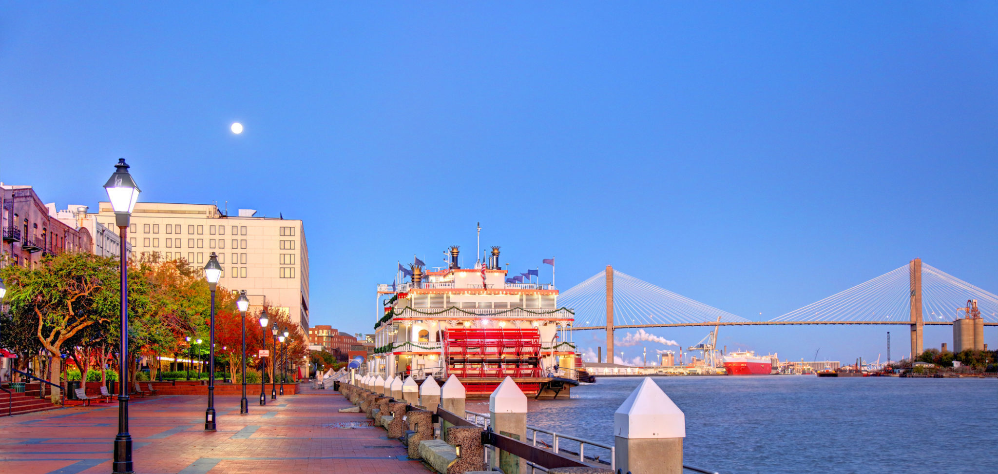 Best Time To Visit Savannah, GA