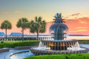 the pineapple fountain in the waterfront park in charleston, sc