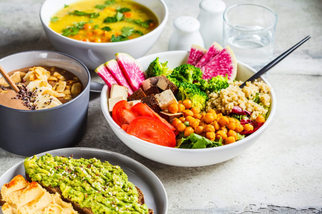 a table full of healthy meals that will help stay on track 
