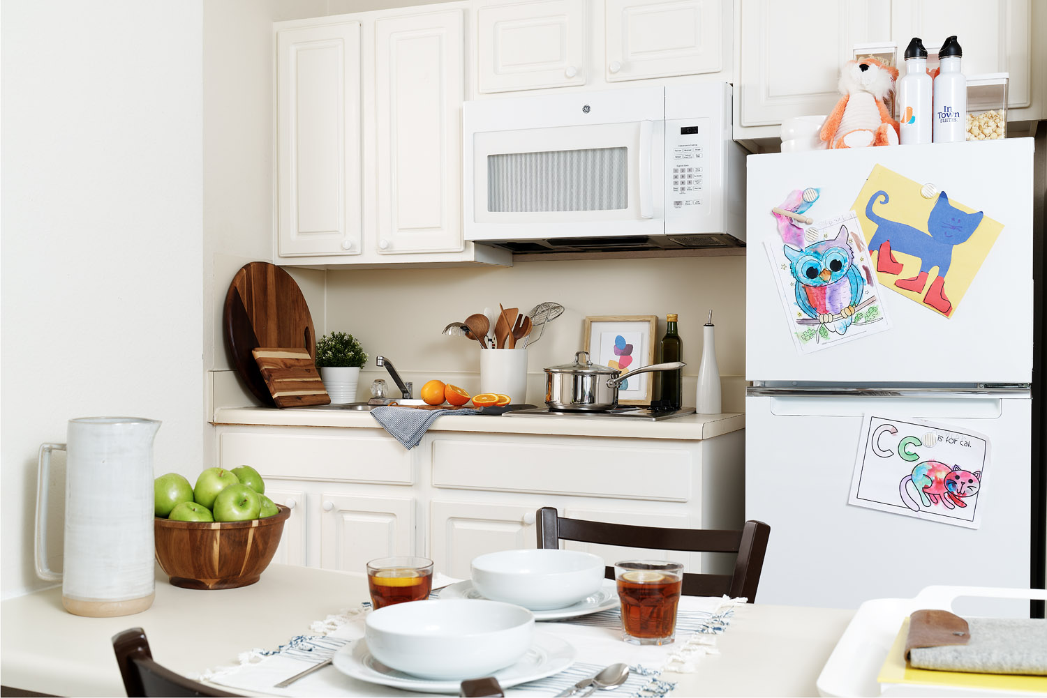 Looking for Hotels With Kitchens? Here's What InTown Suites Offers